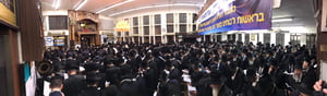 הגר"ח קנייבסקי בקריאת המגילה