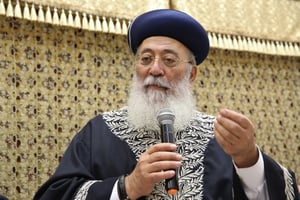 הקבלת פני רבו • הראשון לציון ורבה של ירושלים הגר"ש עמאר