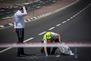 מתנדבי זק"א בזירת תאונה בכביש רמות