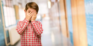 5 דרכים לעזור לילד להתגבר על ביישנות