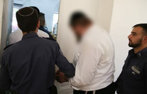 בנו של הדיין, בבית המשפט