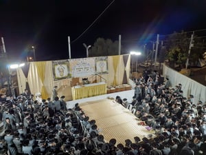 'תולדות אהרן' קיימו מעמד 'עת רצון' במירון