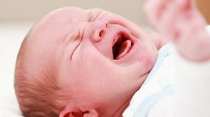 תינוק שפך על עצמו חומר ניקוי, המטפלת החרדית הסתירה