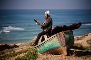 עודד מנשרי בקליפ חדש: "עד הים האחרון"