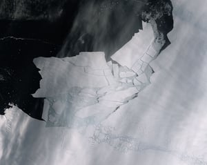 ההתחממות הגלובלית: קרחון ענק התנתק מאנטרקטיקה