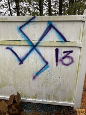 אנטישמיות בניו ג'רזי: צלבי קרס רוססו על בית עסק יהודי