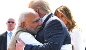 התרגשות בהודו: הנשיא דונלד טראמפ נחת