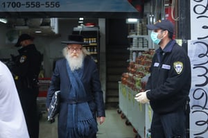 תיעוד: כך פעלו השוטרים לסגירת החנויות בירושלים