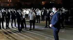 "אבא, נשארנו לבד": הלוויתו של הרב רפי שיינפלד ז"ל