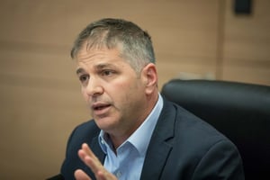 סגן שר הבריאות על הסגר: 'לא יוביל לירידה בתחלואה'