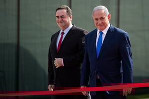 שר האוצר נגד הסגר - ראש הממשלה תוקף