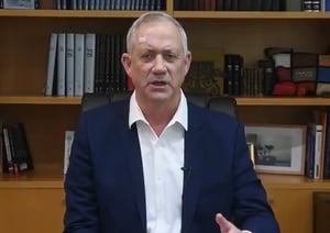 בני גנץ, היום
