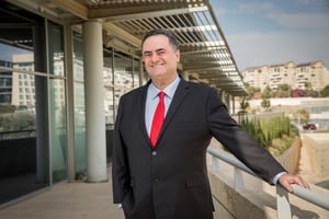 השר כץ: היועץ המשפטי במשרד מדליף נגדי
