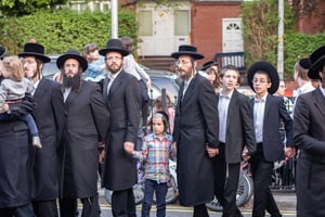 יהודים בבריטניה, אילוסטרציה