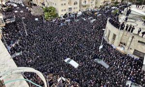 רבבות בלווית ראש ישיבת בריסק הגרמ"ד סולובייצ'יק זצ"ל