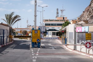 כמו בנתב"ג: משרד הבריאות יתיר יציאה לסיני