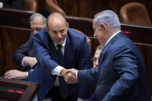 הליכוד נגד בנט: "דוהר לממשלת שמאל"