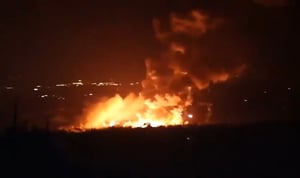 "ישראל תקפה": מפעל לייצור פלסטיק בסוריה הופגז