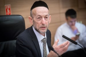 "הפשרות של שר הדתות מגיעים מבית מדרשם של הרפורמים"