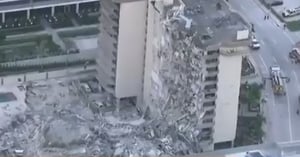 בניין בן 12 קומות קרס חלקית במיאמי: יש הרוג ו-8 פצועים