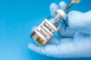 בכירים במערכת הבריאות מתנגדים להכרה בחיסון ספוטניק