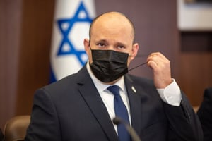 נפתלי בנט, אילוסטרציה