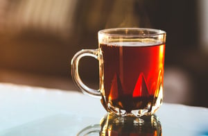 למרות היתרונות הבריאותיים, לפעמים תה עלול להזיק
