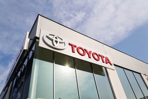 חברת 'טויוטה' השביתה את קו ייצור הרכבים