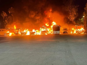 8 אוטובוסים נשרפו בקרית שמונה; תיעוד