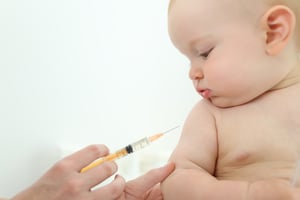 מתחיל מבצע חיסוני קורונה לתינוקות עד גיל 5