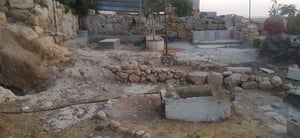 אמירת הקינות בחירבת א-טוואני