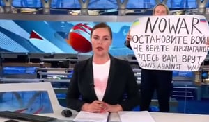 העיתונאית הרוסית הביקורתית נעצרה שוב