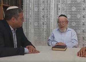 הרב דב ליאור: "ח"כ בן גביר הוא הנציג שלנו בכנסת"