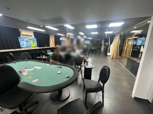 בני ברק: המשטרה פשטה על מועדון הימורים ומשחקים