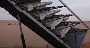 כטב"מי נפץ מסוג "שאהד-136 "שהוכנו לשיגור במסגרת תרגיל שהתקיים באיראן בדצמבר 2021: