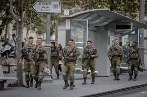 המתיחות הביטחונית: חיילים ברחובות ירושלים | תיעוד