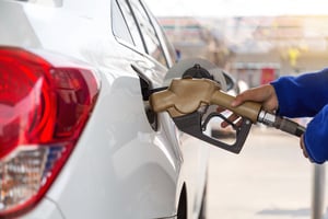 סופית: שר האוצר סמוטריץ' קבע - מחירי הדלק לא יעלו