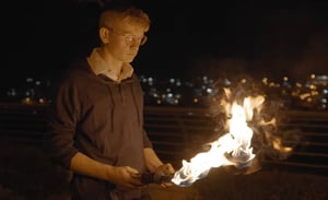 להקת 'תקשיבו' בסינגל קליפ חדש: "להבה מהבהבת"