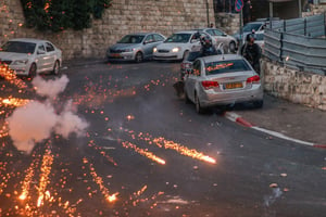 הסוף לתופעה? ירי זיקוקים על שוטרים בסילוואן - מזרח ירושלים