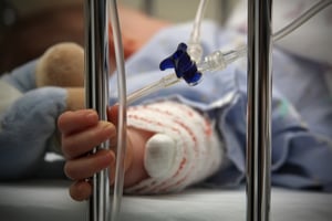 בני ברק: תינוק איבד את ההכרה ופונה במצב אנוש