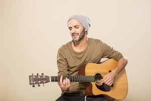יוסף נטיב בסינגל חדש מפרויקט 'מעומקא דליבא': "רבות מחשבות"