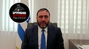 השר משה ארבל בקריאת פרק תהילים • צפו והצטרפו