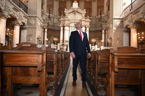 אוחנה בבית הכנסת הגדול ברומא