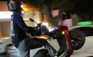 התפרע עם אופנוע בכביש ונעצר בעקבות סרטונים שפרסם