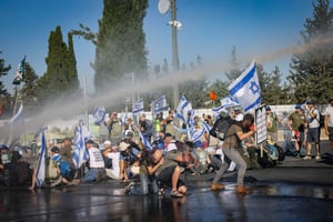 ההפגנות הבוקר ליד הכנסת