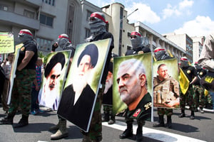 תהלוכת טרור באיראן