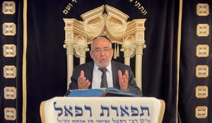 הרב שלמה זביחי בפרסית על 'עקב' • צפו 