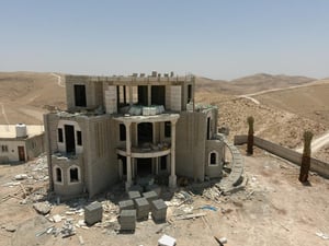 במזרח גוש עציון: עיר פלסטינית חדשה הולכת ונבנית | תיעוד