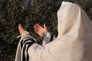 יהודי מתפלל | ארכיון