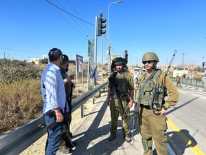 ישראל גנץ בזירת התקרית 